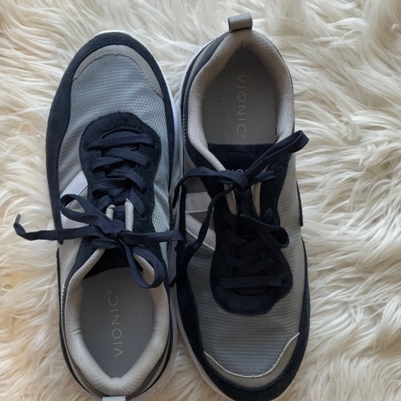 Vionic Ayse Women’s Arch Support Walking Trainer Athletic Sneaker Size 10 NWOB - Picture 6 of 11